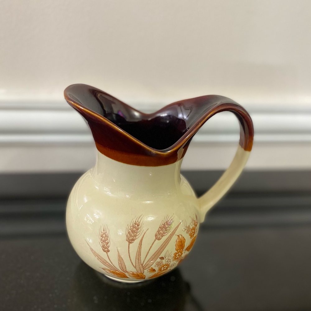 Vintage Japan pitcher - Picture 2 of 7